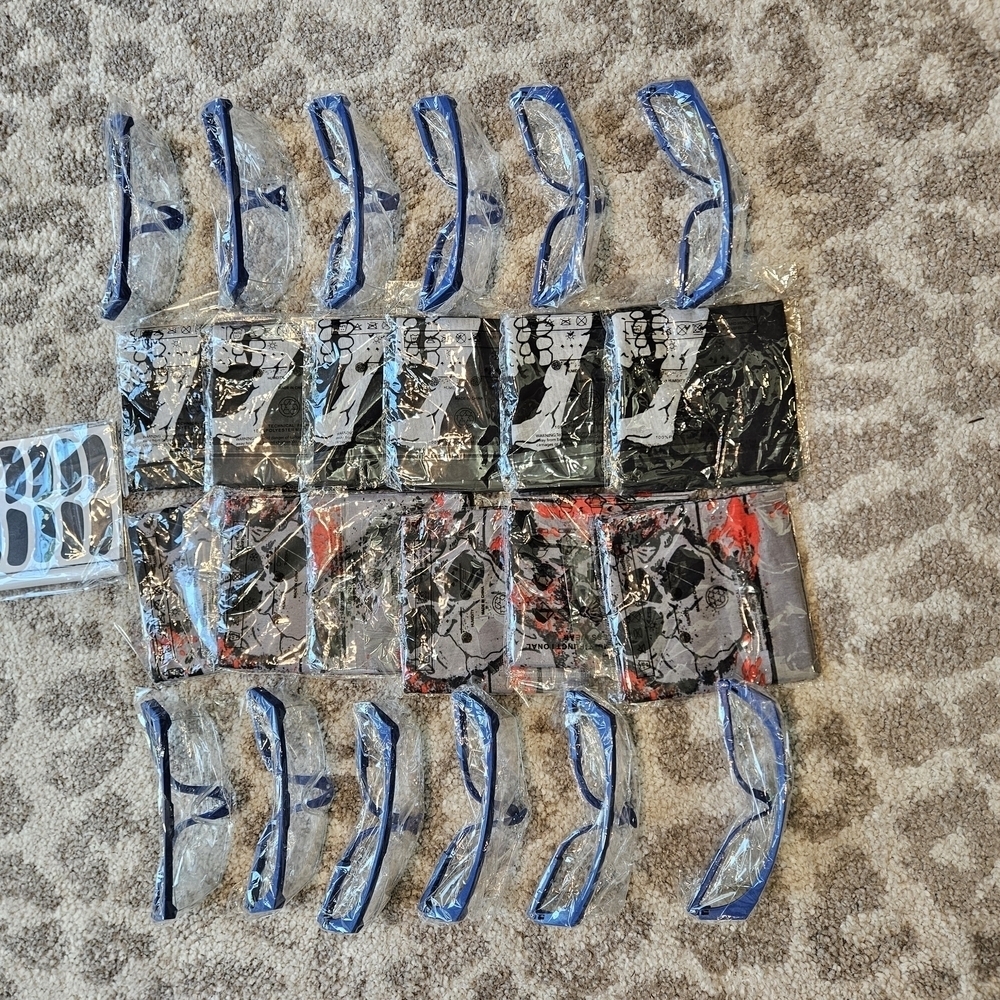 Blue Safety Glasses and Skull Print Bandanas Set